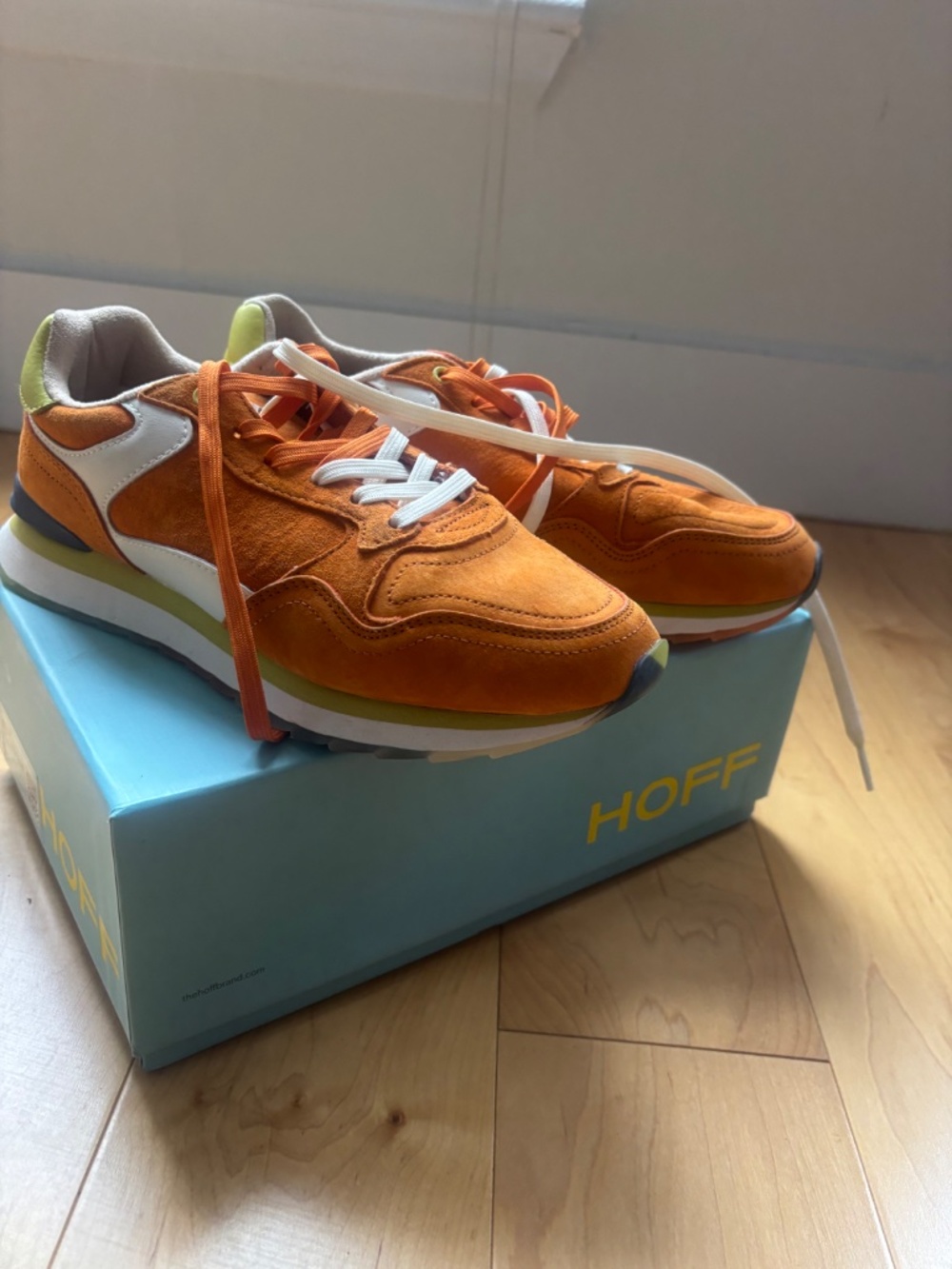 Hoff Sneakers - size US 8.5/ EU 40 - Picture 2 of 5